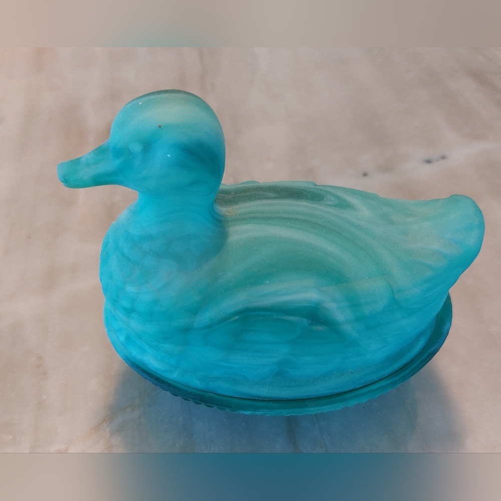 Imperial glass, Slag glass duck on nest lided dish.